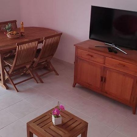 Apartmán Ti Kaz A Rhum Sainte-Anne  Exteriér fotografie
